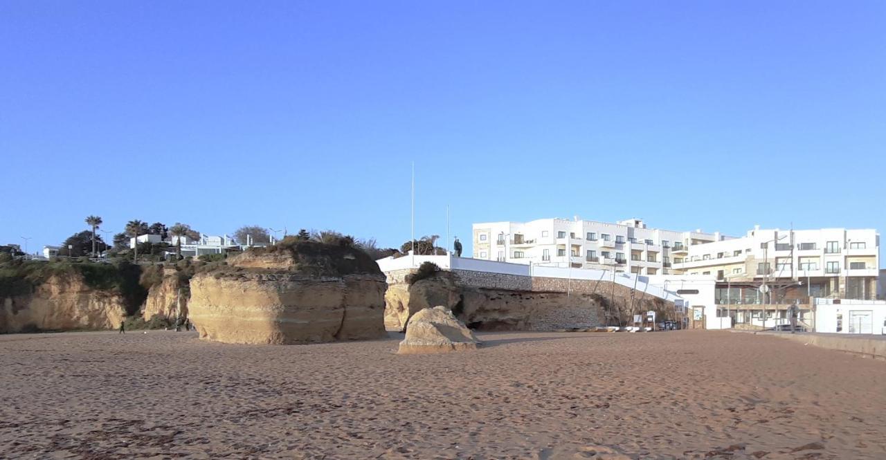 Potato Beach Apartment At Beach Front & Sea View Lagos Extérieur photo